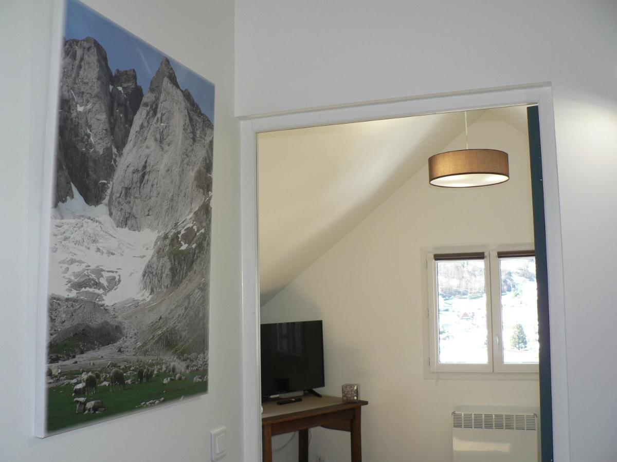 Le Clot De La Hount Bed and Breakfast Cauterets Εξωτερικό φωτογραφία